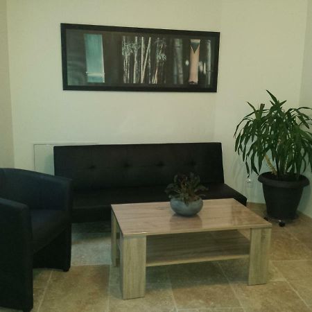 Maison De Ville דייפ מראה חיצוני תמונה